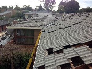 fixing a tile roof